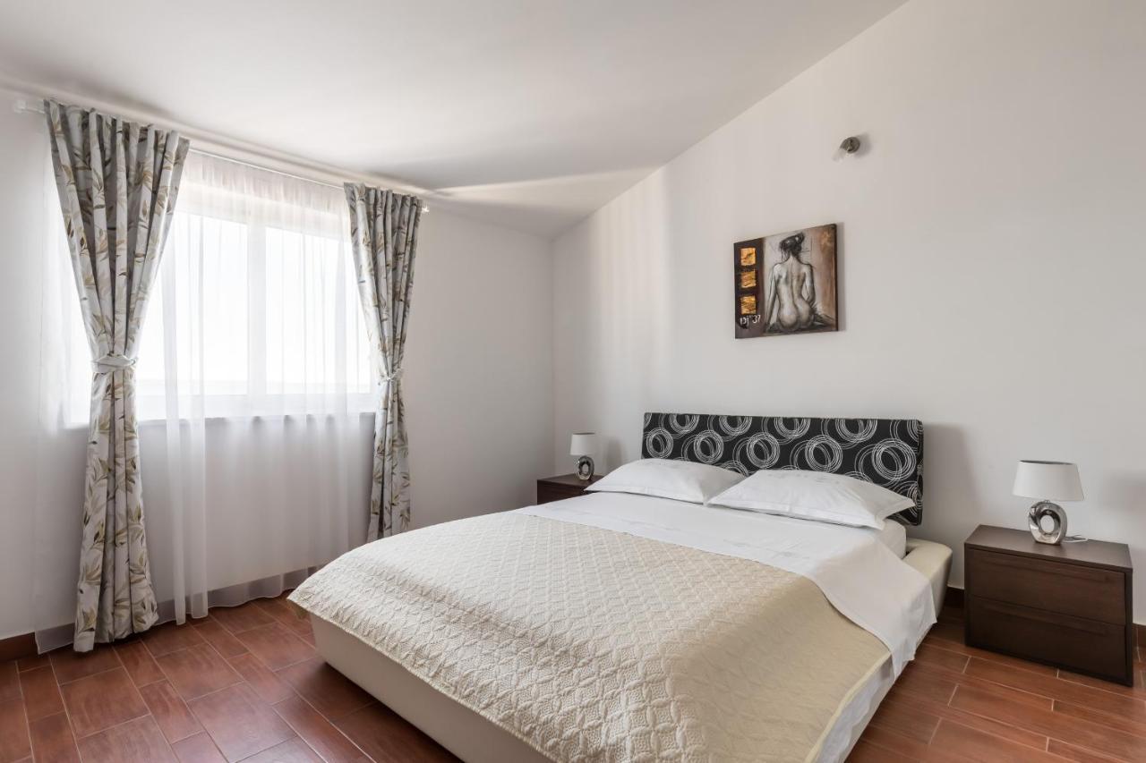 Apartments Croatia Трогір Екстер'єр фото