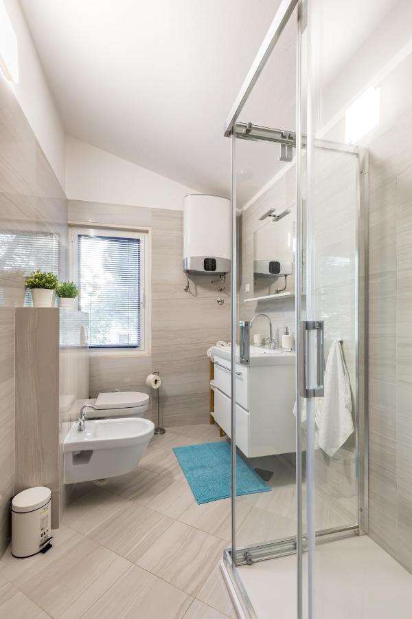 Apartments Croatia Трогір Екстер'єр фото